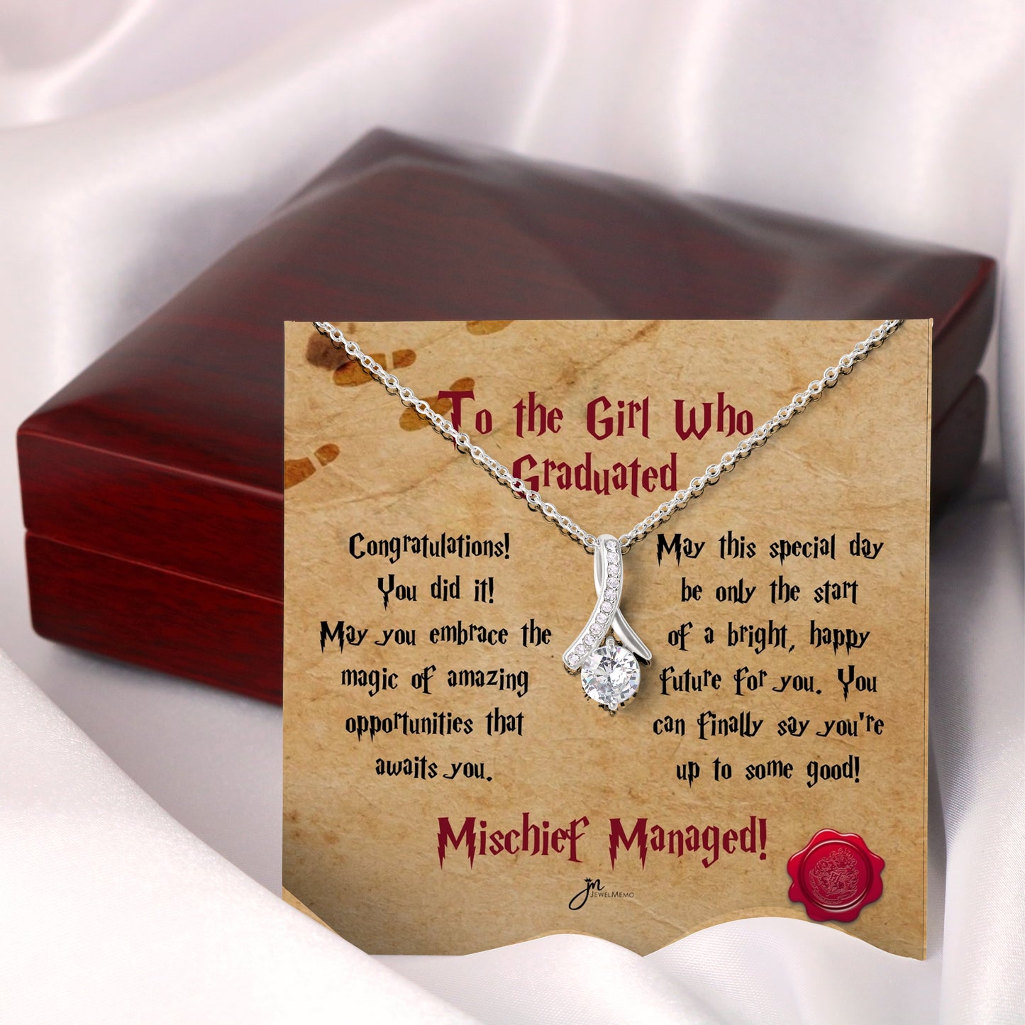 Alluring Beauty Graduation Necklace - Mischief Managed