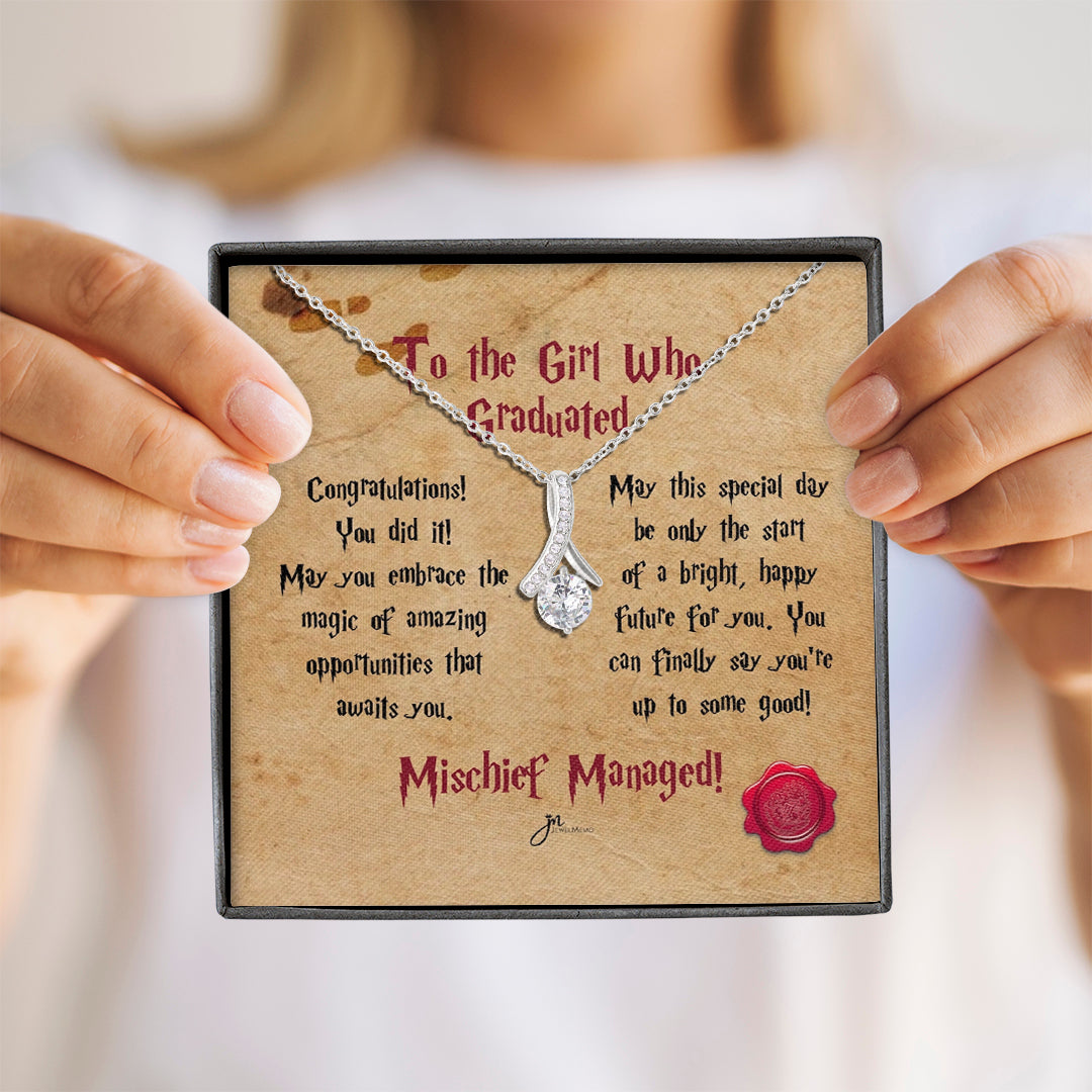 Alluring Beauty Graduation Necklace - Mischief Managed