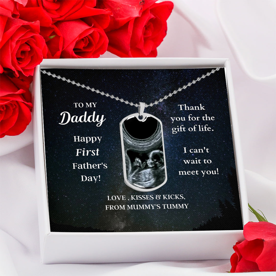 Custom Photo Dad Tag Pendant Necklace - Can't Wait To Meet You