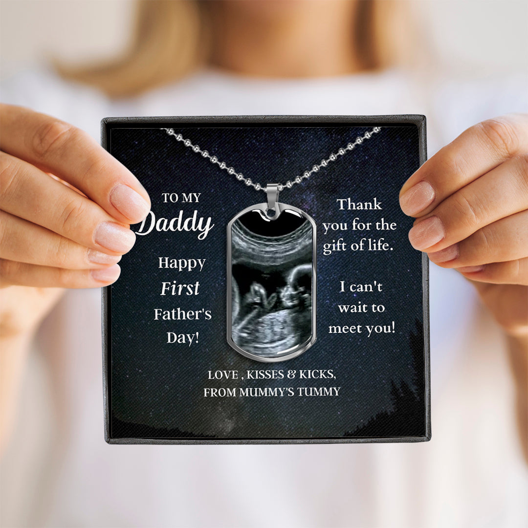 Custom Photo Dad Tag Pendant Necklace - Can't Wait To Meet You