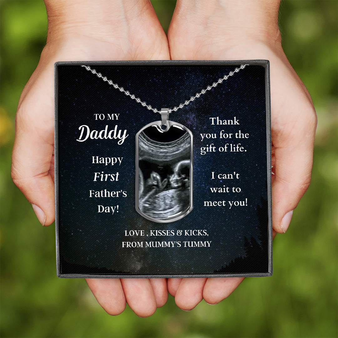 Custom Photo Dad Tag Pendant Necklace - Can't Wait To Meet You